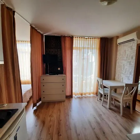 Lägenhet Private Apartments In Aparthotel Dawn Park Slăntjev Brjag